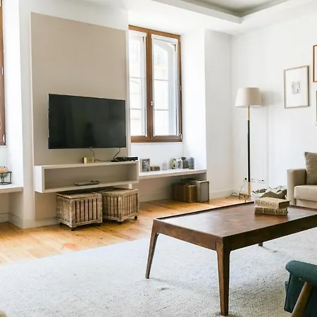 Plum Guide - Criss Cross Appartement